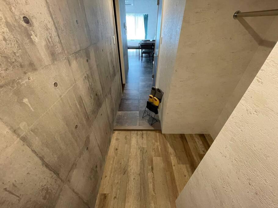 Wolf Pack Apartment 33 Osaka Buitenkant foto